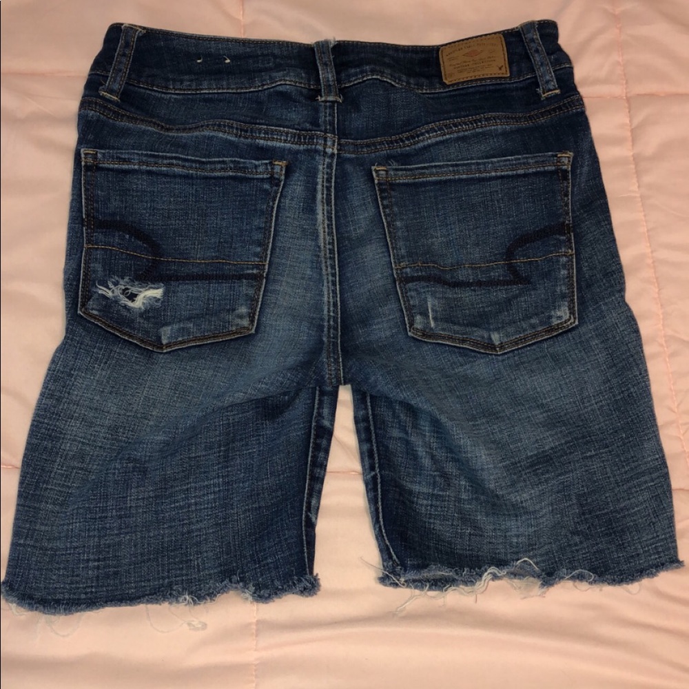 Mid length American eagle shorts